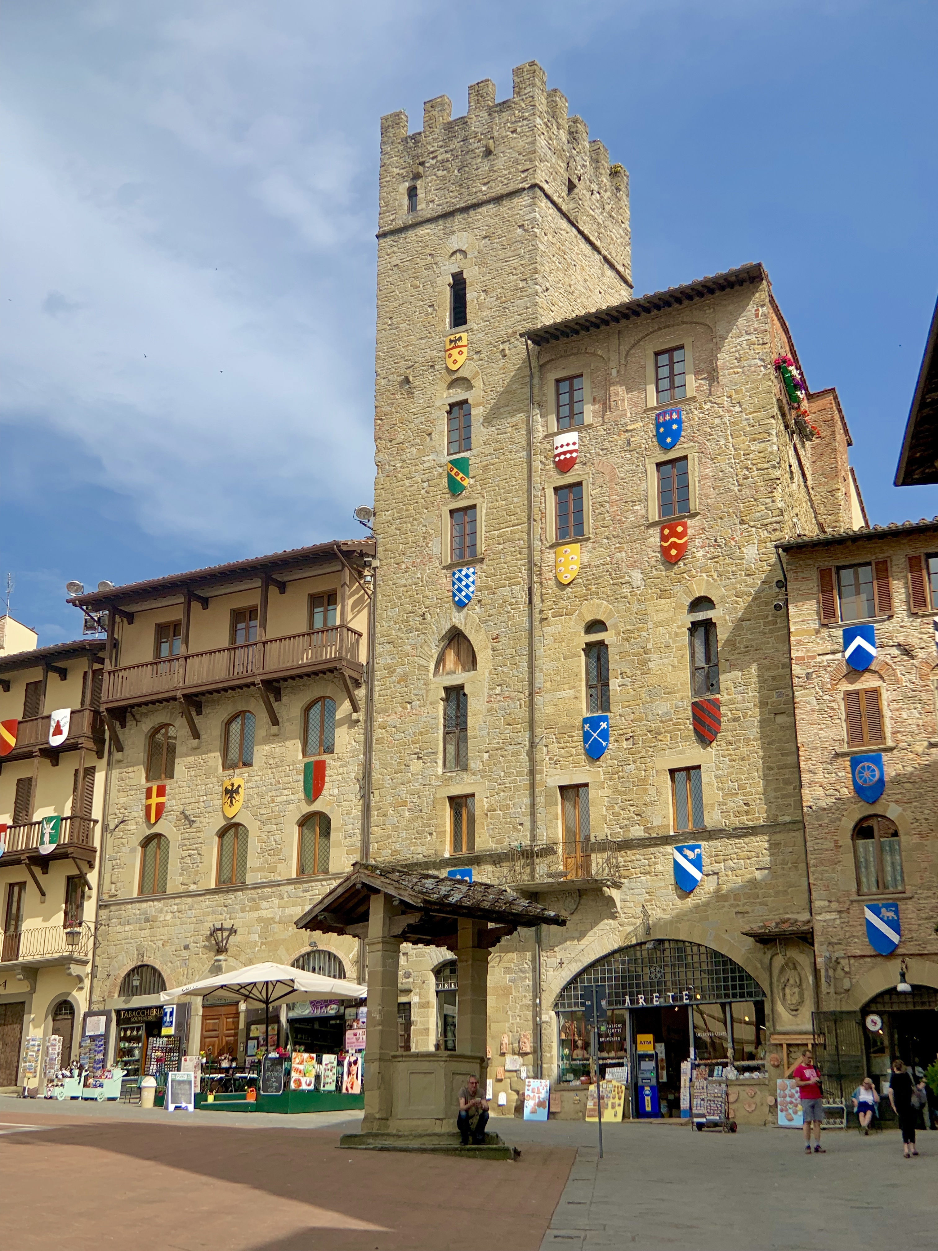 One of the main piazzas in the old city, decorated with shields all ‘round