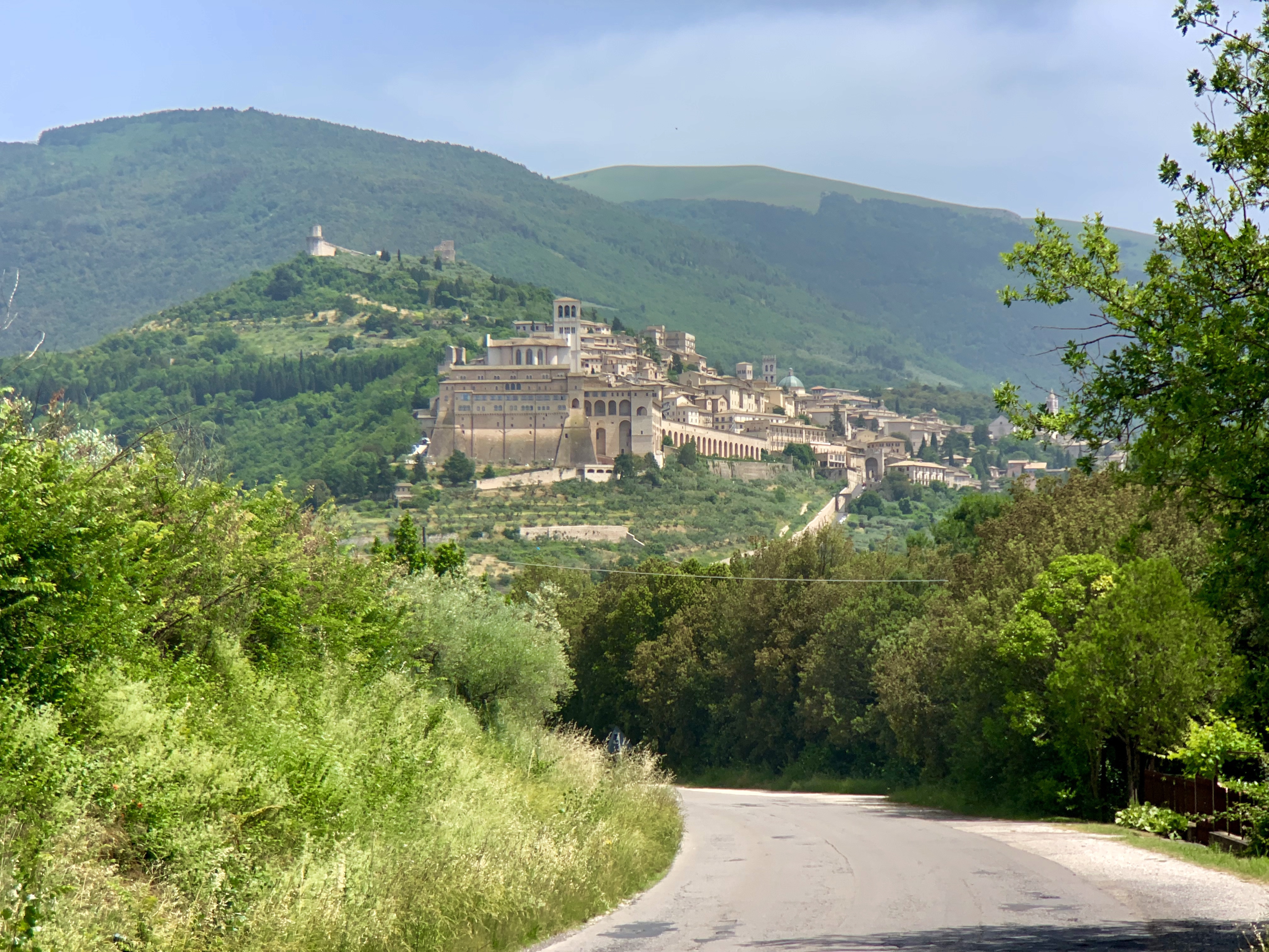 An even closer view, with the Basilica dominating the foreground