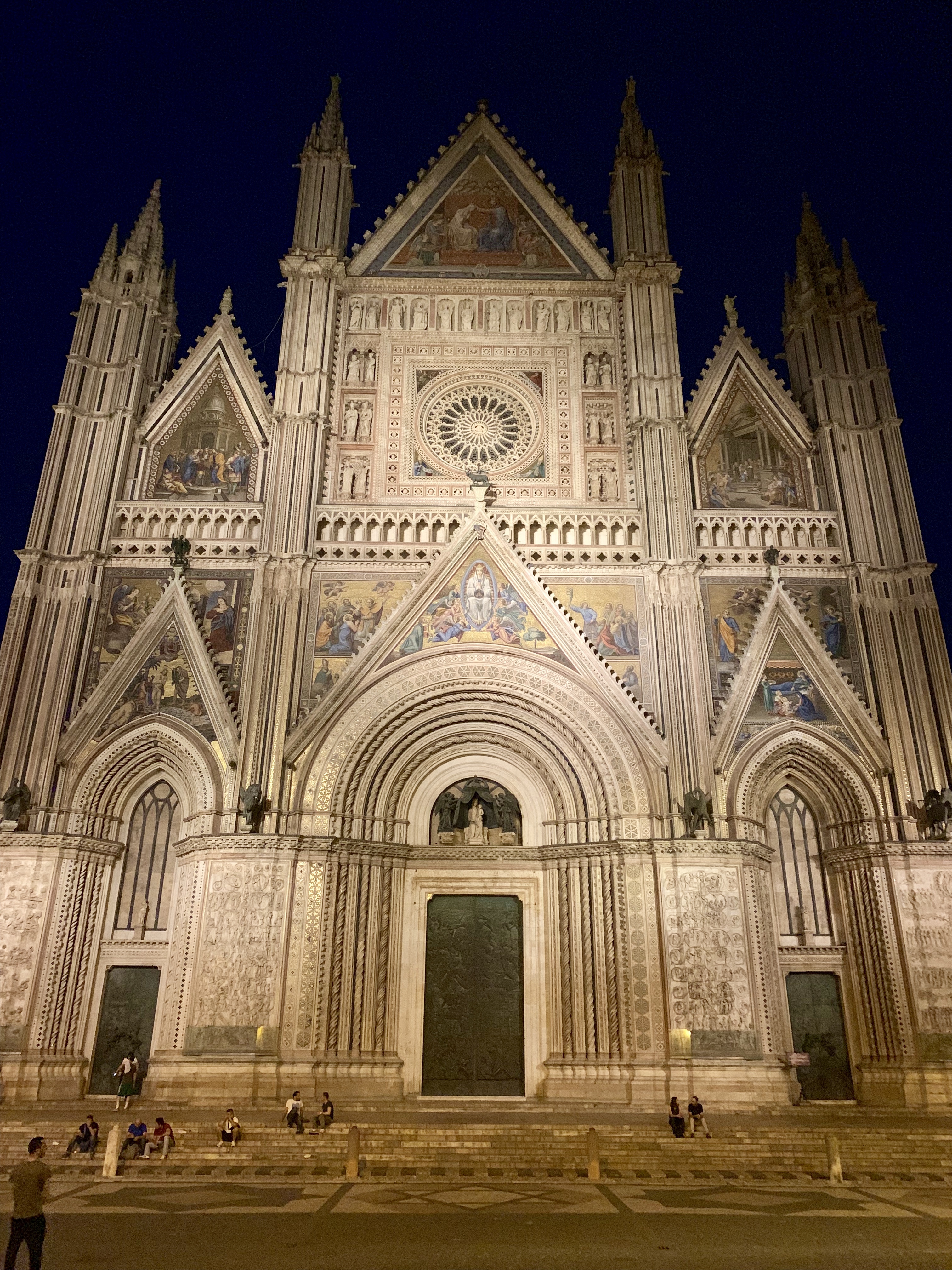 The primary facade in all its night-time glory